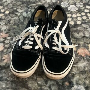 Black vans